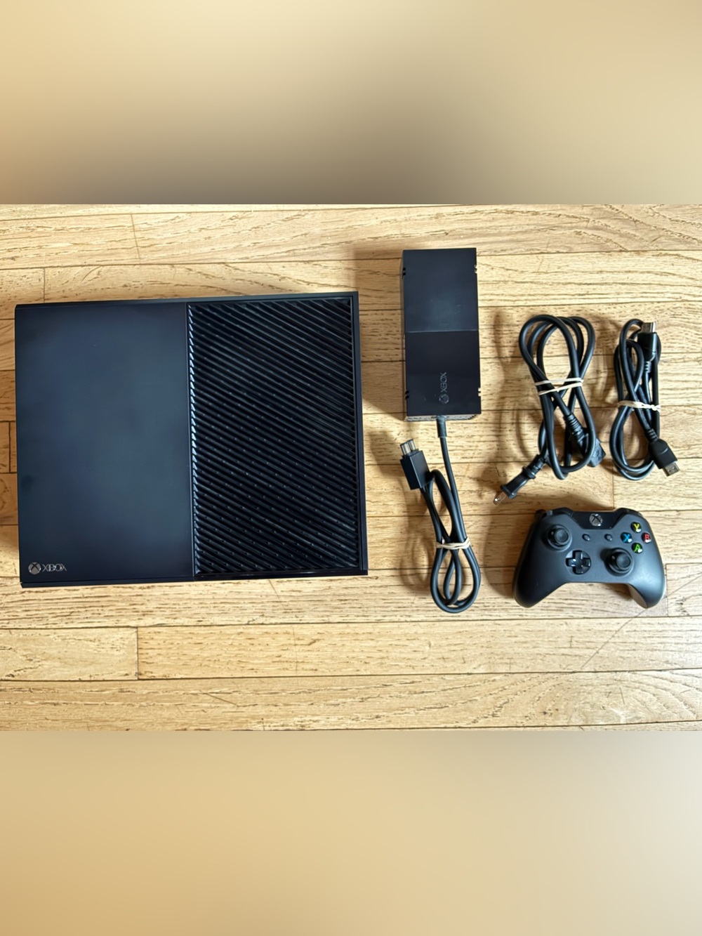 Xbox One 1TB - Model 1540- Console in Black